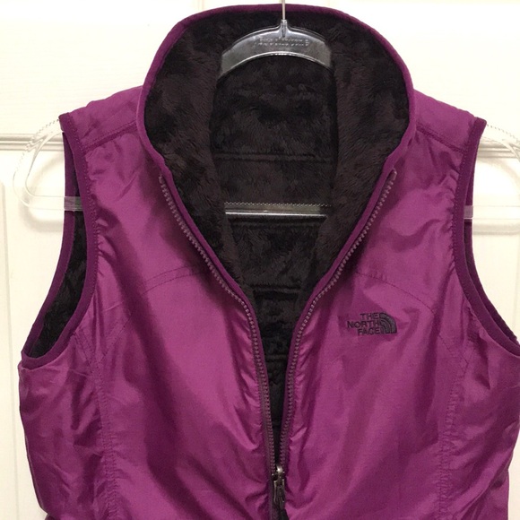 The North Face Mossbud Reversible Vest Purple - Picture 9 of 16